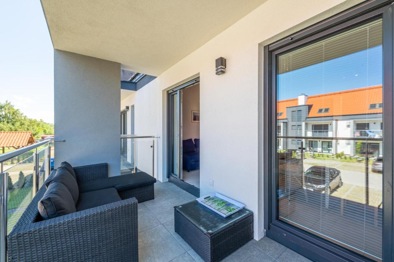 Apartamenty Sun Seasons 24 - Zaciszna Niechorze Exterior photo